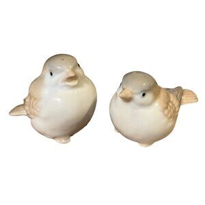 Ceramic Bird Figurines Set Of 2  Decorative Home Accent Collectibles